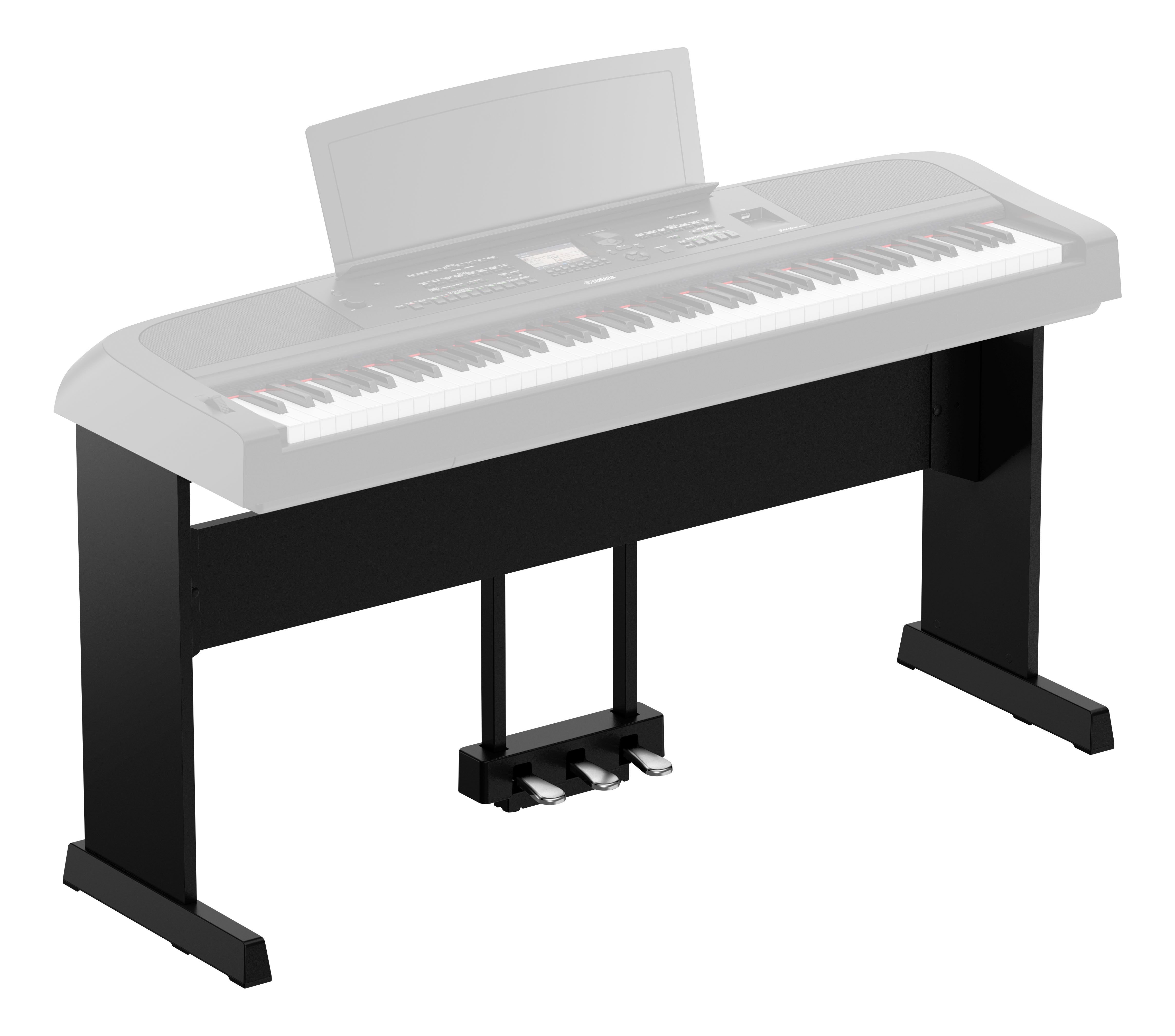 Yamaha DGX670 Digital Piano in Black