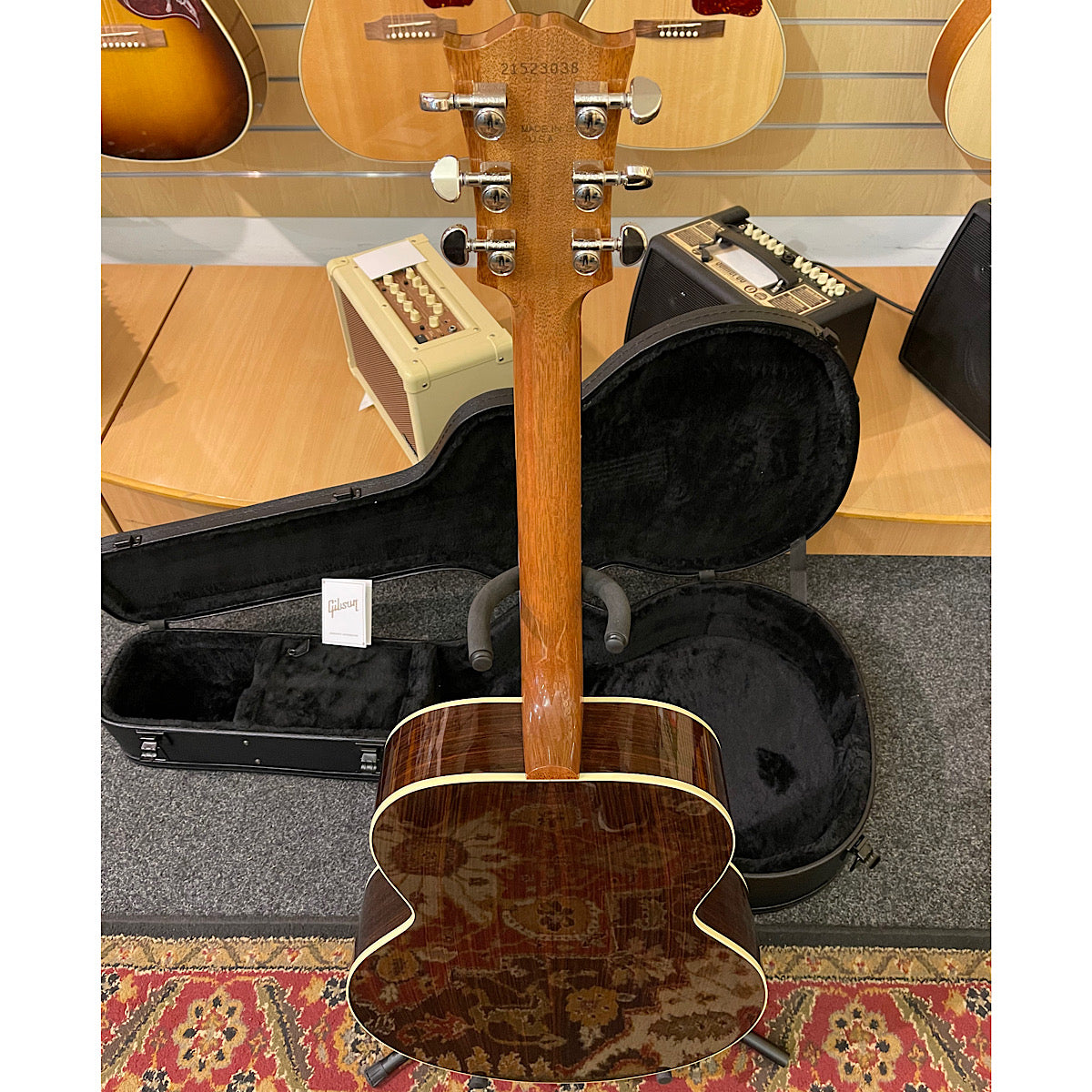 Gibson SJ-200 Studio Rosewood Antique Natural