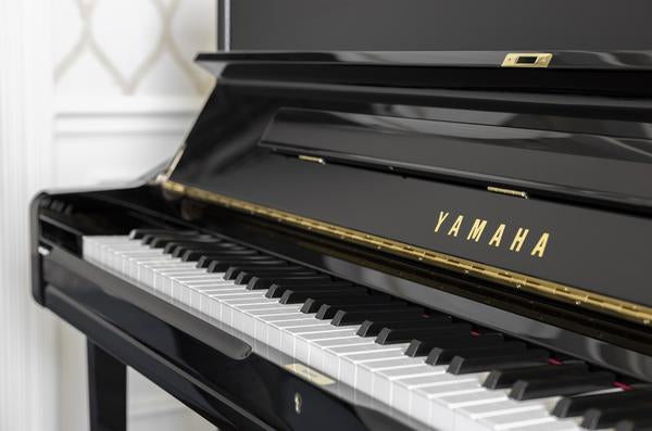 Yamaha U1 Upright Piano, Polished Ebony